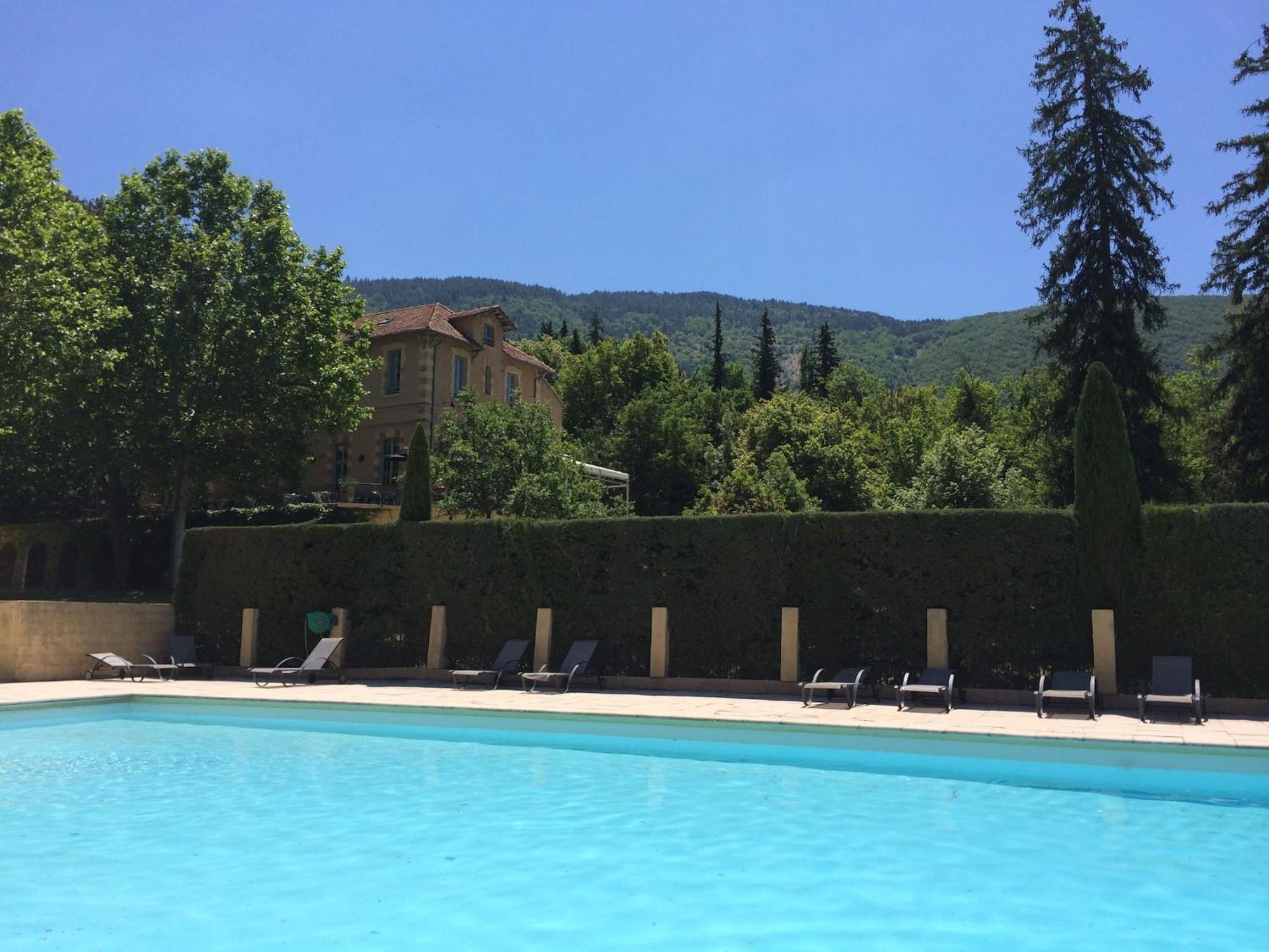 Cozy Apartment With Swimming Pool Terrace Garden Parking Montbrun-les-Bains Kültér fotó